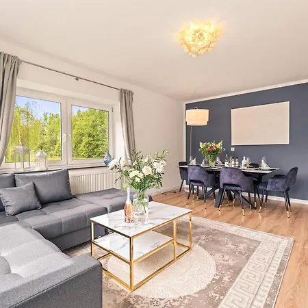 Ferien-Apartment Seehas Mit Privatstrandzugang Friedrichshafen Exterior photo
